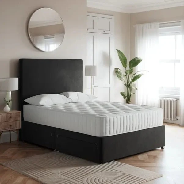The Canvas Divan - Image 2