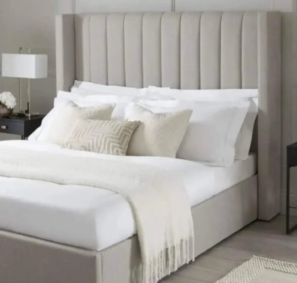 Catriona wingback bed - Image 2